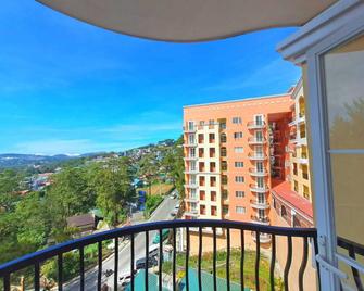 88 Gibraltar (Mines View) - Baguio - Balcón
