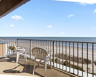 Ocean Crest Inn and Suites - Myrtle Beach - Balkong