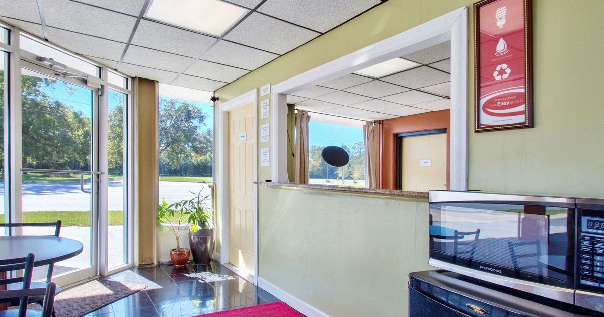 Econo Lodge from 57. Donalsonville Hotel Deals & Reviews KAYAK