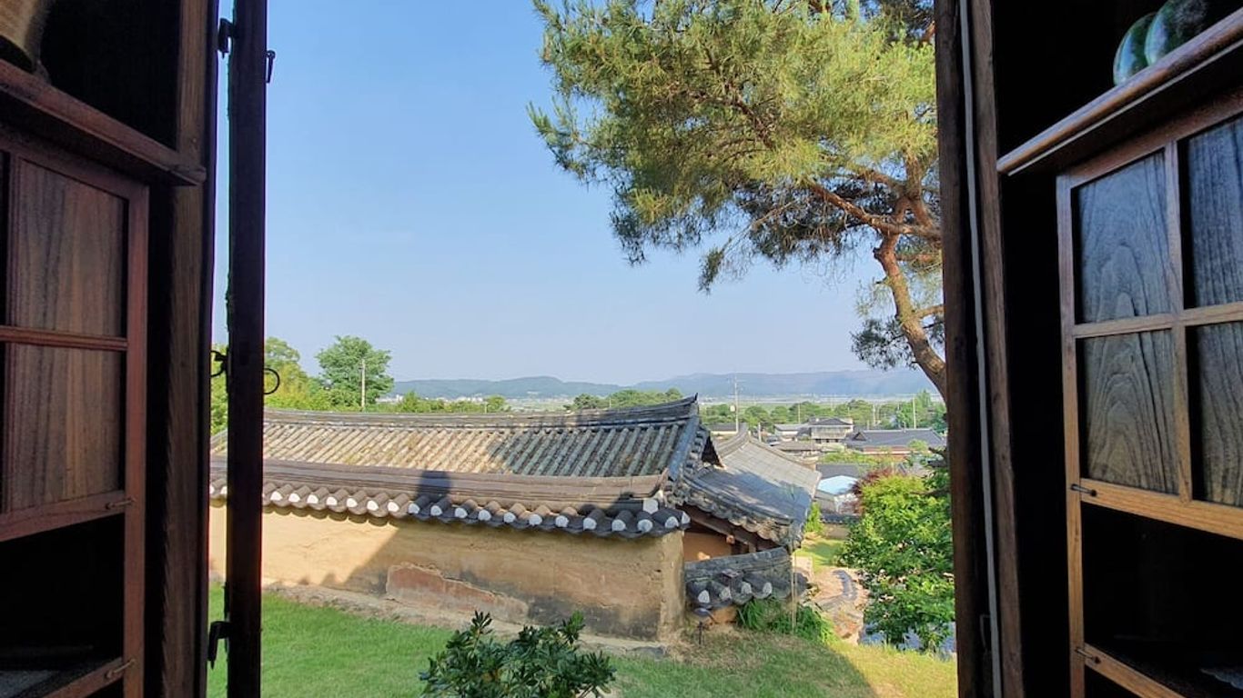 Ahndong Kimjongtaek Yangsodang