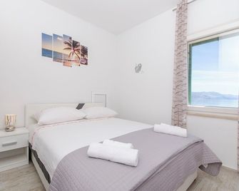 Apartment Paradise - Postira - Κρεβατοκάμαρα