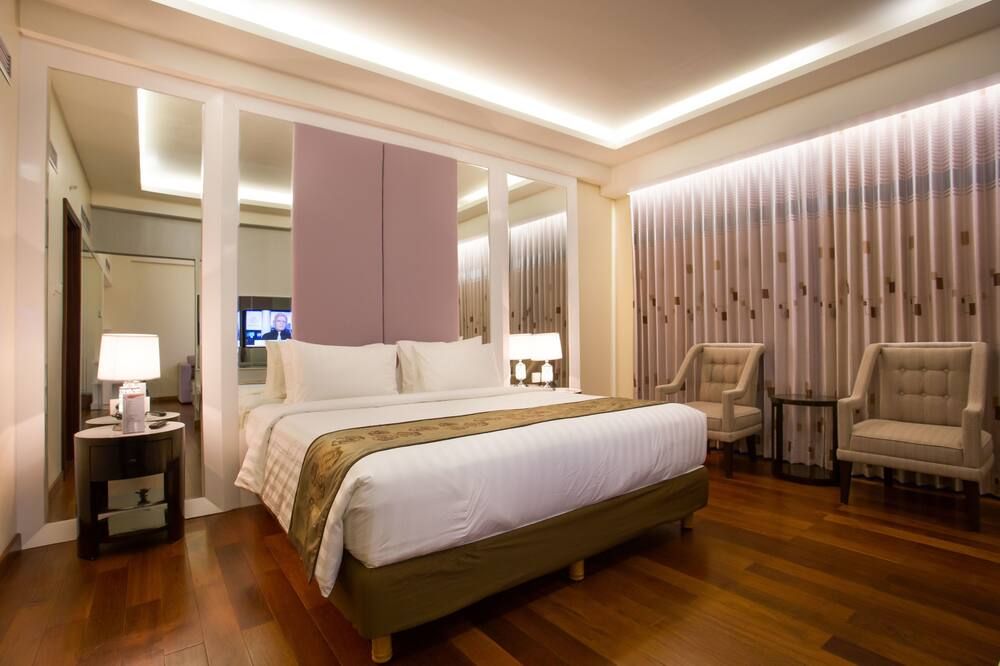 جولدن بالاس هوتل لومبوك