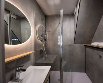 Hôtel-Restaurant Logis l'Aubrac Laguiole - Laguiole - Salle de bain