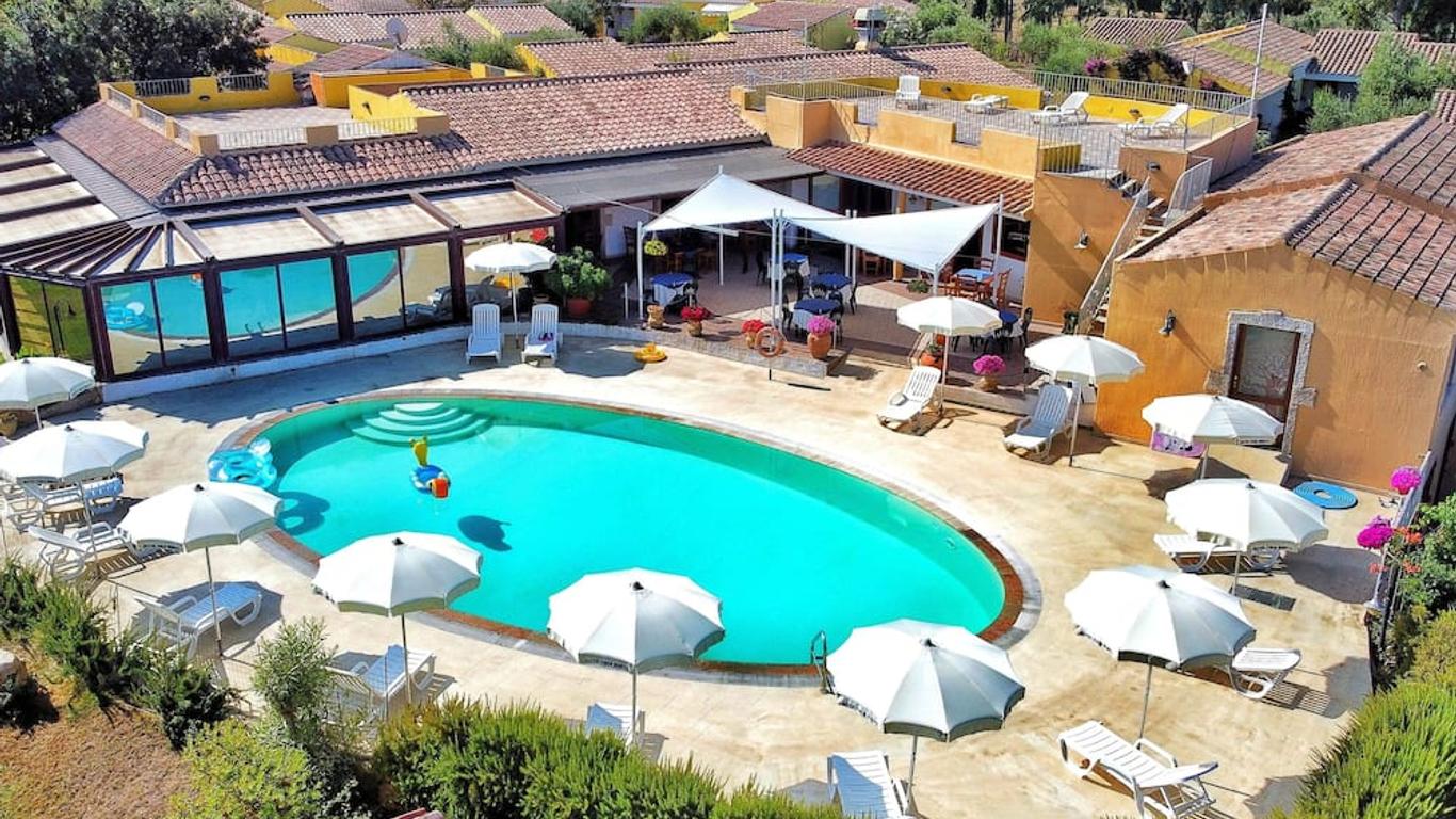 Hotel Cala Mirto