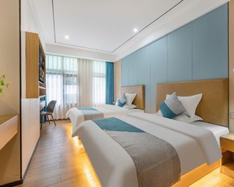 Haiyue Hotel - Guangzhou - Bedroom