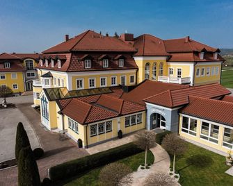 Gasthof Hotel Jägerwirt - Strasswalchen - Edificio