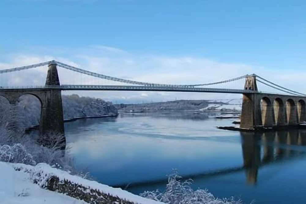 The Boathouse Hotel - Holyhead