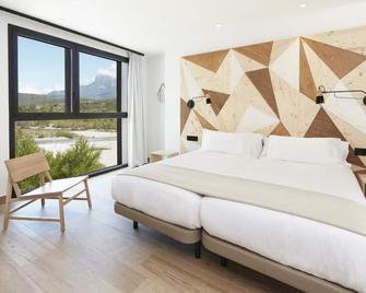 Apartahotel Dos Ríos Ainsa - Aínsa - Bedroom