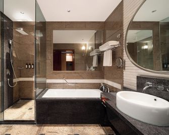 Empark Grand Hotel Kunming - Kunming