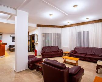 Kabasakal Otel - Cesme - Phòng khách