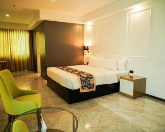Dancenter Luxury Retreat Angeles City - Angeles City