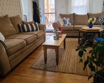 Vin's Place (Downtown Oberlin College) - Oberlin - Sala de estar