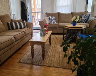 Vin's Place (Downtown Oberlin College) - Oberlin - Sala de estar