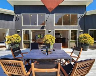 Easy Days Hahei - Hahei - Hàng hiên