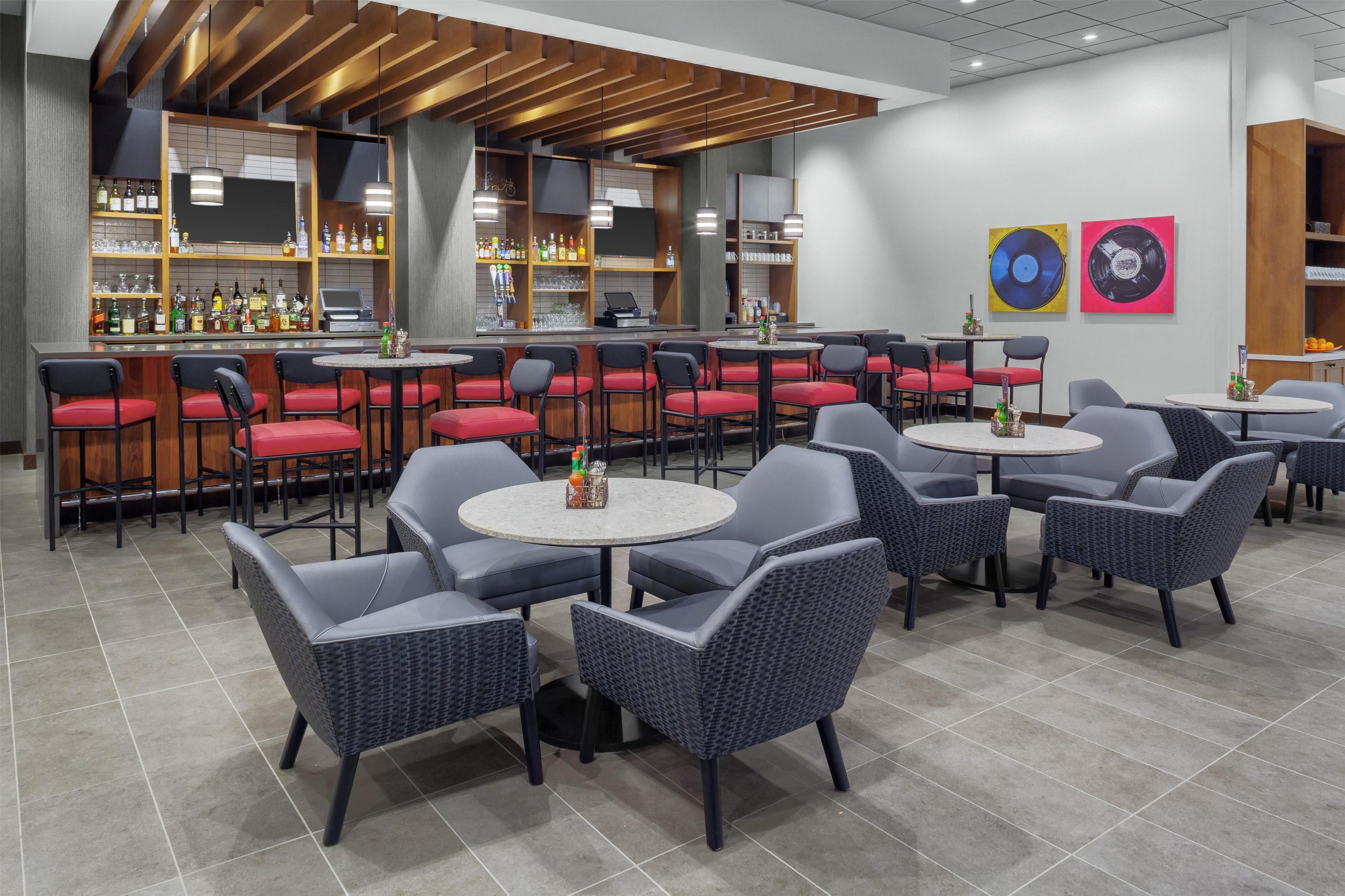 Hyatt Place Athens Downtown - Athens - Bar