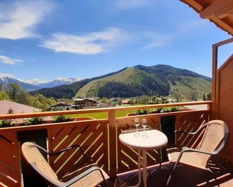 Pension Bergpracht - Ramsau am Dachstein - Balcón