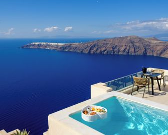 Andromeda Villas & Spa Resort - Imerovigli