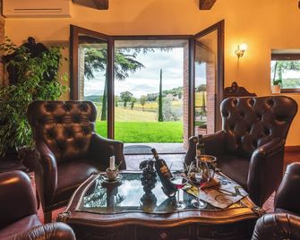 Wine Estate Paradiso di Cacuci - Montalcino - Restaurante