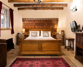 ذا ستيبلز ويتبي - ويتبي - غرفة نوم