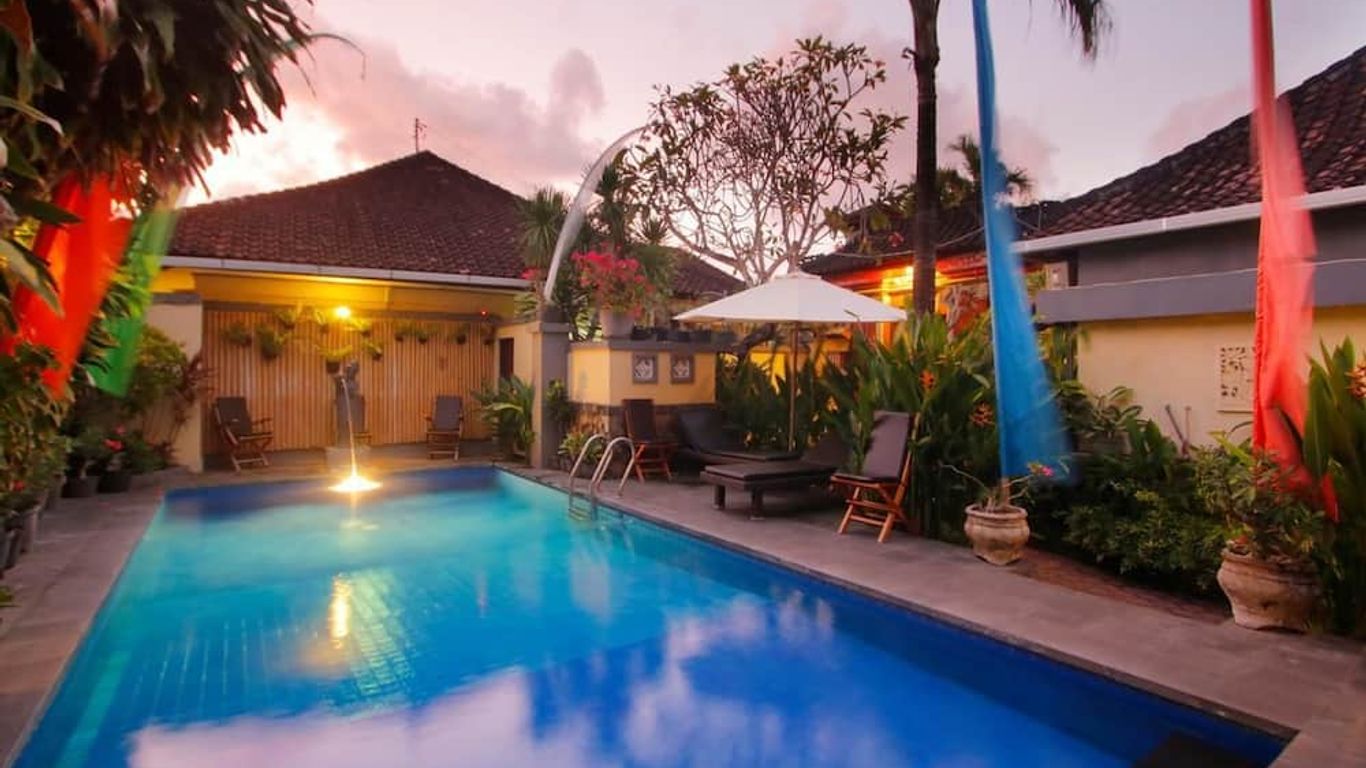 هوتل جاتي سانور