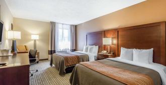 Comfort Inn - Hall of Fame - Canton - Soverom