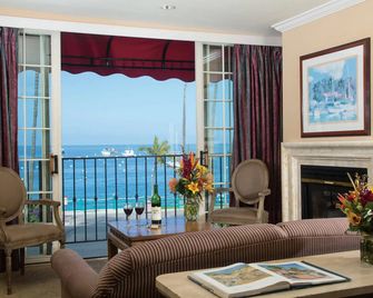 Bellanca Hotel - Avalon