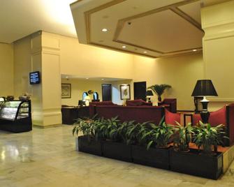 Hotel Dynasty - กูวาฮาติ - ล็อบบี้