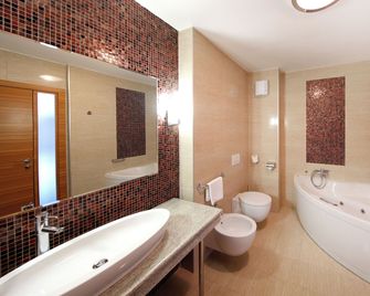 Hotel Mirta - San Simon Resort - Izola - Koupelna
