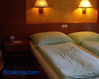 Hotel-Pension Stadlhuber - Kremsmünster - Bedroom
