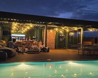 Phil & Max Hotels Und Apartments Hannover Messe - Hannover - Pool