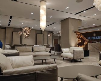 Supreme Hotel - Golem - Lounge