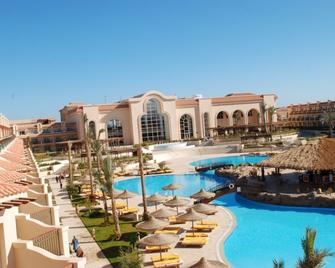 รีสอร์ทชายหาด Pyramisa, Hurghada - Sahl Hasheesh - ฮูร์กาดา - สระว่ายน้ำ