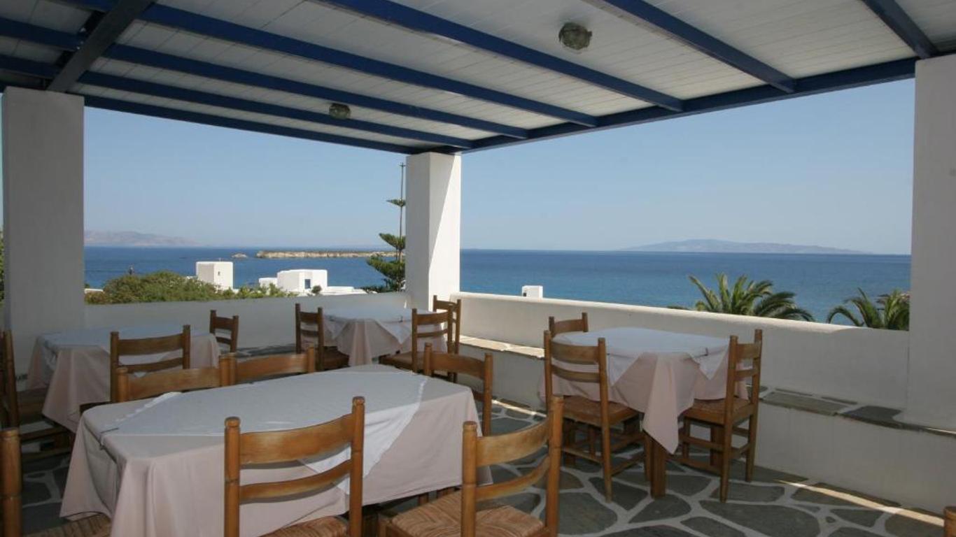 Silver Rocks Hotel