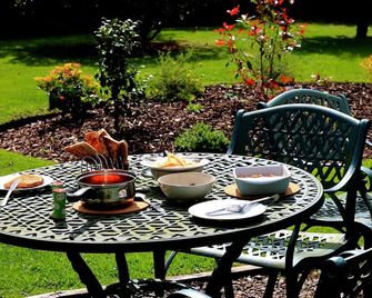 Ideal location on the border between Perthshire and Angus.br - Blairgowrie - Terasa