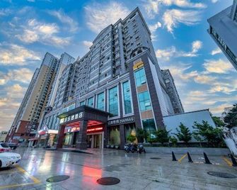 F Hotel(Beihai Avenue Store) - Beihai - Edificio