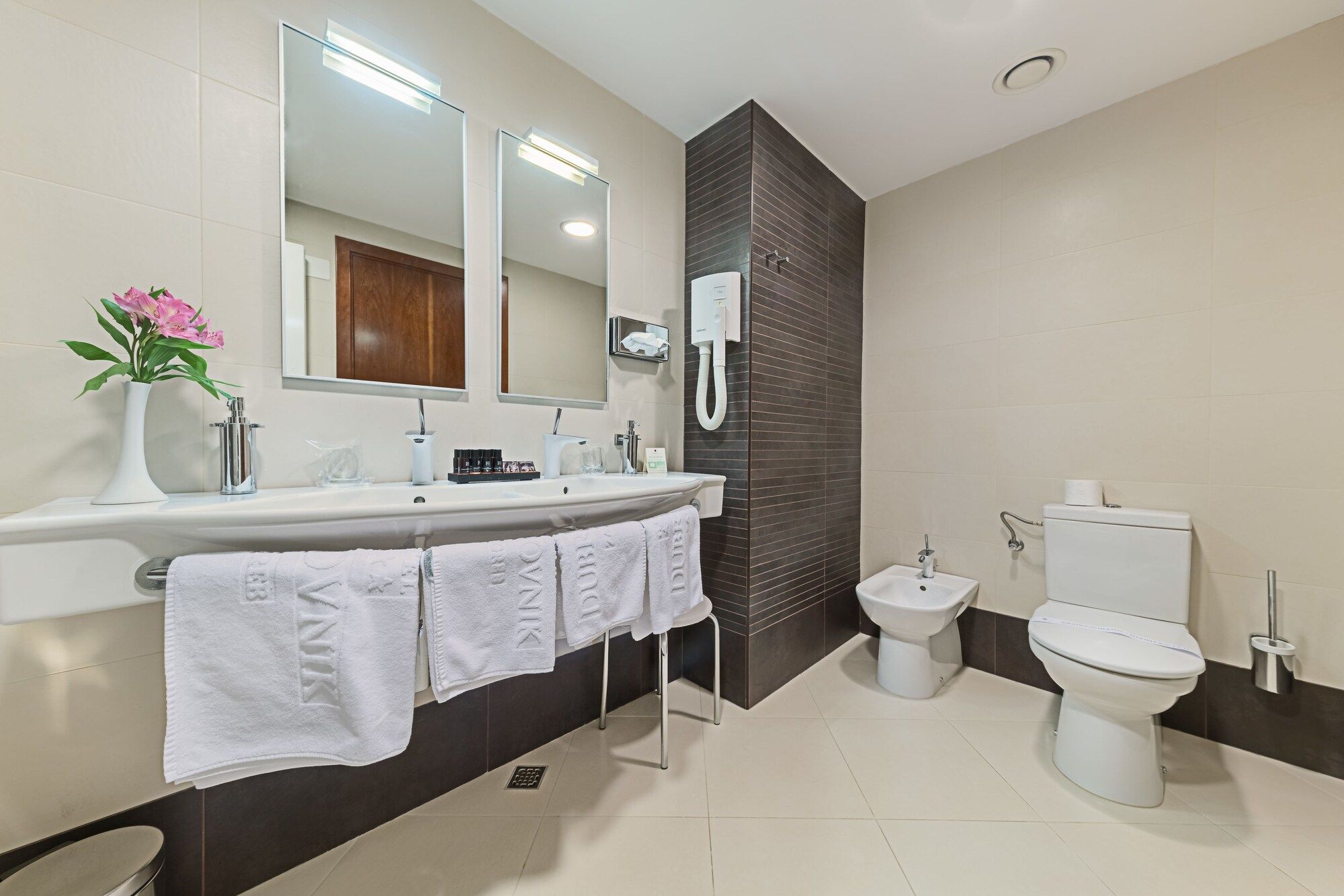 Bathroom view of Hotel Dubrovnik