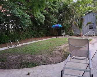 Studio With Private Pool And Jacuzzi In Tropical Oasis - Fort Lauderdale - Patio