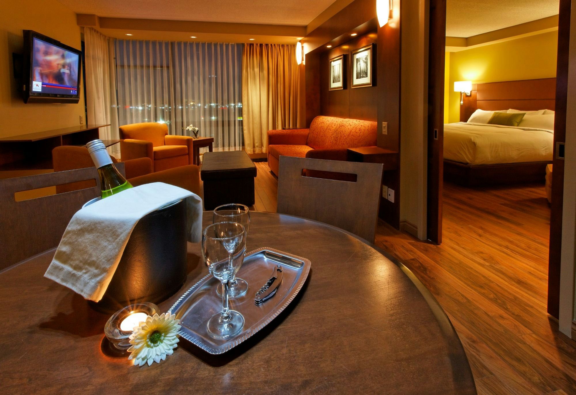 هوتل أند سويتس نورماندين كيبيك