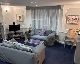 The Beaumont - Sittingbourne - Soggiorno