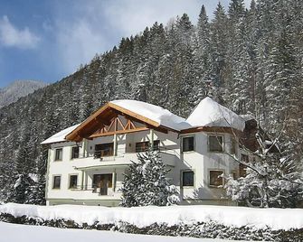 Apartment Diana-1 by Interhome - Pettneu Am Arlberg - Gebäude