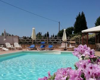 Residenza agrituristica Santa Lucia con piscina - Alghero - Bazén