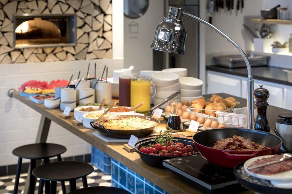 Buffet view of Zoku Amsterdam