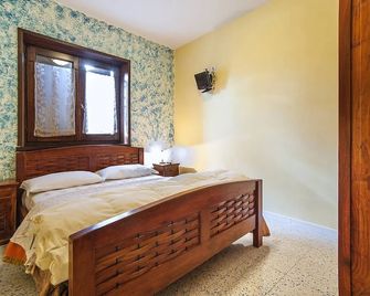 B&b Home Holiday Villa Delle Acacie Agri - Sala Consilina