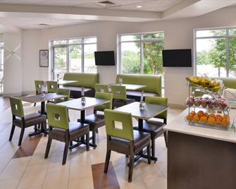 Holiday Inn Express & Suites Mooresville - Lake Norman By IHG - Mooresville - Restaurant