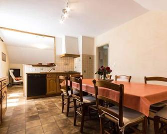 Les Gites du Finet -Châtel - Lalley - Comedor