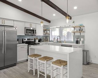 Private Paradise in Shea Heights, Phoenix - Phoenix - Dapur