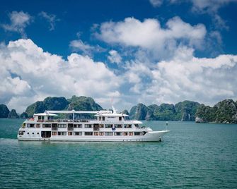Halong Athena Cruise - Ha Long