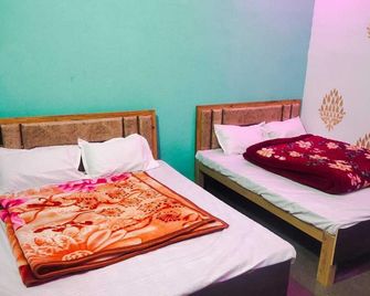 Rishi River View - Barkot - Bedroom