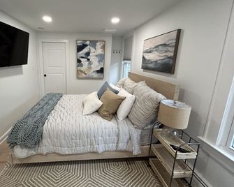 Ocean Grove newly renovated beach house! - Ocean Grove - Ložnice
