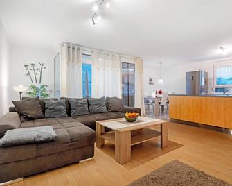 Ferienwohnung Rheinvorland - Kehl - Phòng khách